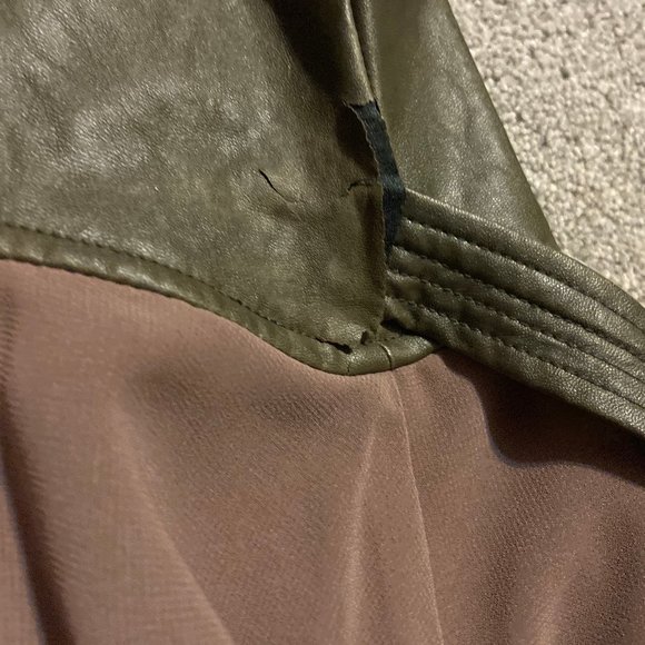 Double Zero Faux Leather and Chiffon Vest Size M - Picture 3 of 5